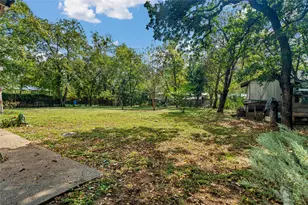 3904 Martin St, Fort Worth, TX 76119 - Photo 21