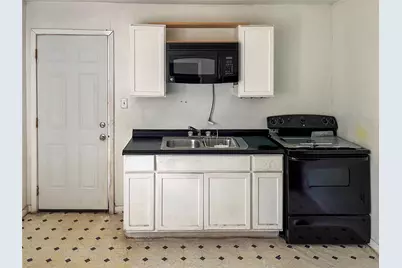 3904 Martin Street, Fort Worth, TX 76119 - Photo 23