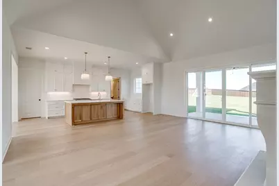 8129 Spanish Hills, Benbrook, TX 76126 - Photo 5