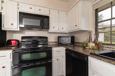 7508 Woodside Hill Court, Fort Worth, TX 76179 - Photo 17