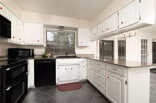 7508 Woodside Hill Ct, Fort Worth, TX 76179 - Photo 15