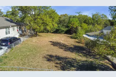 1701 Flanders Street, Dallas, TX 75208 - Photo 7