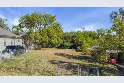 1701 Flanders Street, Dallas, TX 75208 - Photo 5