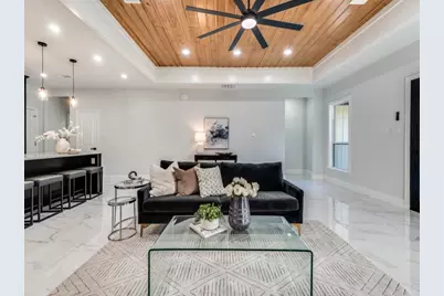 404 Luzon Street, Tool, TX 75143 - Photo 5