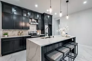 404 Luzon St, Tool, TX 75143 - Photo 9