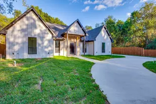 404 Luzon St, Tool, TX 75143 - Photo 3