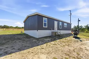 7553 Hutcheson Hill Rd, Springtown, TX 76082 - Photo 25