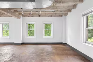 329 E Colorado Blvd, Dallas, TX 75203 - Photo 5