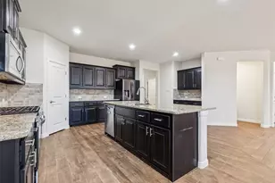 1808 Millbrae Rd, Cleburne, TX 76033 - Photo 7