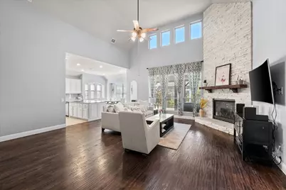 7235 Neblina Drive, Grand Prairie, TX 75054 - Photo 5