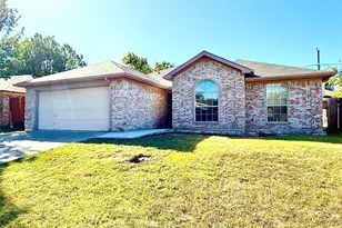 6716 Valley Branch Dr, Arlington, TX 76001 - Photo 3