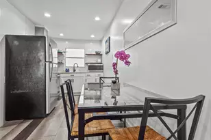 1935 Nomas St, Dallas, TX 75212 - Photo 9