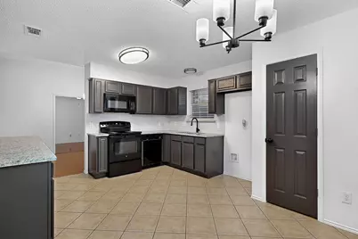 3305 Galaway Bay Drive, Grand Prairie, TX 75052 - Photo 11