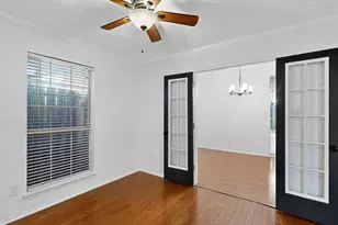 3305 Galaway Bay Dr, Grand Prairie, TX 75052 - Photo 15