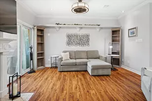 2429 Southcourt Cir, Irving, TX 75038 - Photo 9