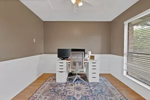 1916 Avignon Ct, Carrollton, TX 75007 - Photo 5