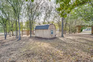 221 Valley Ranch Rd, Weatherford, TX 76087 - Photo 35