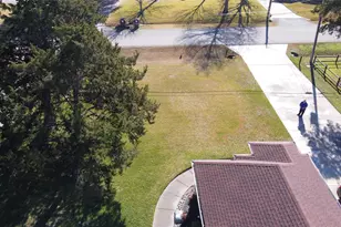 1006 Sandra Ln, Grand Prairie, TX 75052 - Photo 7