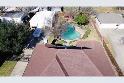 1006 Sandra Lane, Grand Prairie, TX 75052 - Photo 5