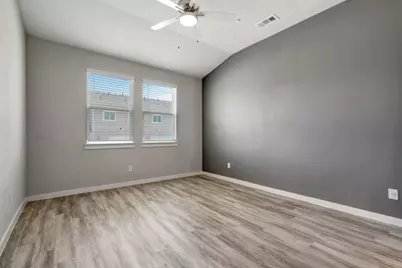 1340 Pebblebrook Drive, McKinney, TX 75071 - Photo 13