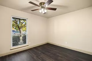 732 Kensington Ln, Mansfield, TX 76063 - Photo 17