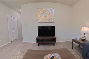 3501 E Renfro St, Burleson, TX 76028 - Photo 11