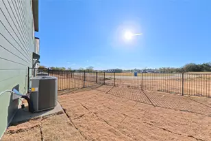 3501 E Renfro St, Burleson, TX 76028 - Photo 37