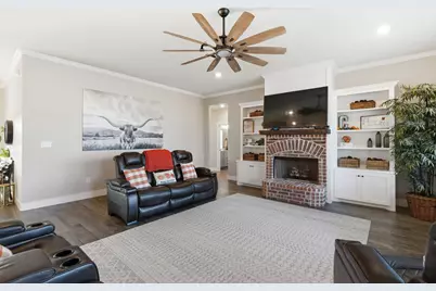 2049 Eagles Ridge Drive, Weatherford, TX 76087 - Photo 11