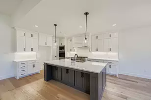 1805 Flowerfield Ln, Mansfield, TX 76063 - Photo 9