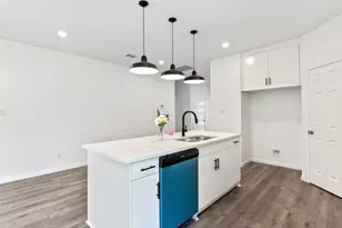 403 Tealridge, DeSoto, TX 75115 - Photo 9