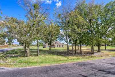 10264 Farmington Road, Van Alstyne, TX 75495 - Photo 5