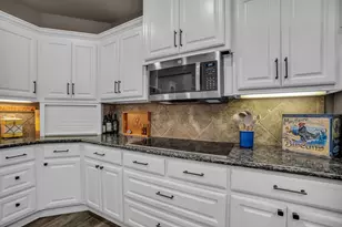 310 Hannah Dr, Farmersville, TX 75442 - Photo 17