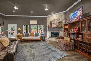 310 Hannah Dr, Farmersville, TX 75442 - Photo 9