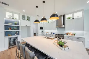 6027 Marquita Ave, Dallas, TX 75206 - Photo 3