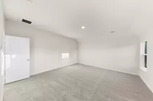 936 Holly Ave, Sherman, TX 75092 - Photo 17