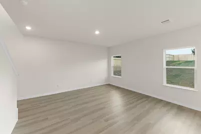 936 Holly Avenue, Sherman, TX 75092 - Photo 5