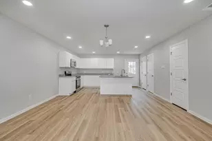 3325 Eastland St, Fort Worth, TX 76119 - Photo 9