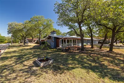 615 NW 20th Street, Mineral Wells, TX 76067 - Photo 37
