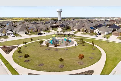 1302 Colonial Bluff Lane, Princeton, TX 75407 - Photo 31