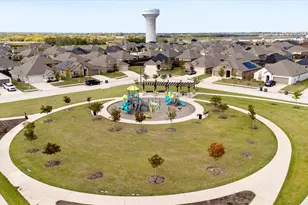 1302 Colonial Bluff Ln, Princeton, TX 75407 - Photo 31