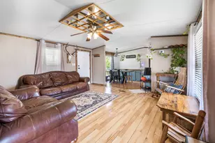 352 Jennifer Ln, Moody, TX 76524 - Photo 3