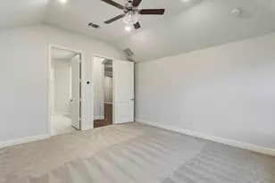 2056 Remington Dr, Irving, TX 75063 - Photo 17