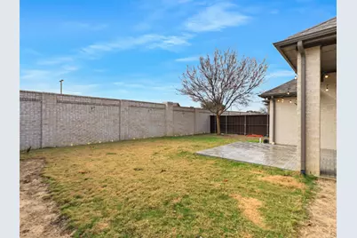 2056 Remington Drive, Irving, TX 75063 - Photo 29