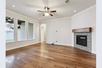 2056 Remington Drive, Irving, TX 75063 - Photo 5