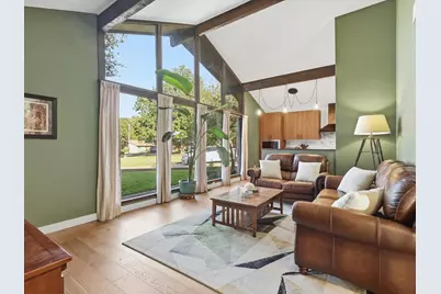 4704 Three River Court, Fort Worth, TX 76103 - Photo 3