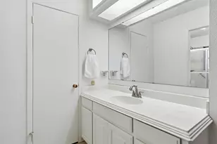 4704 3 River Ct, Fort Worth, TX 76103 - Photo 23