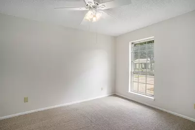 2420 Monterrey Street, Arlington, TX 76015 - Photo 7