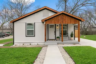 810 New St, McKinney, TX 75069 - Photo 1