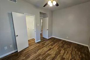 8601 Park Ln, Dallas, TX 75231 - Photo 11