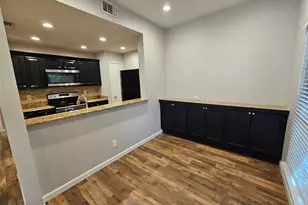 8601 Park Ln, Dallas, TX 75231 - Photo 5